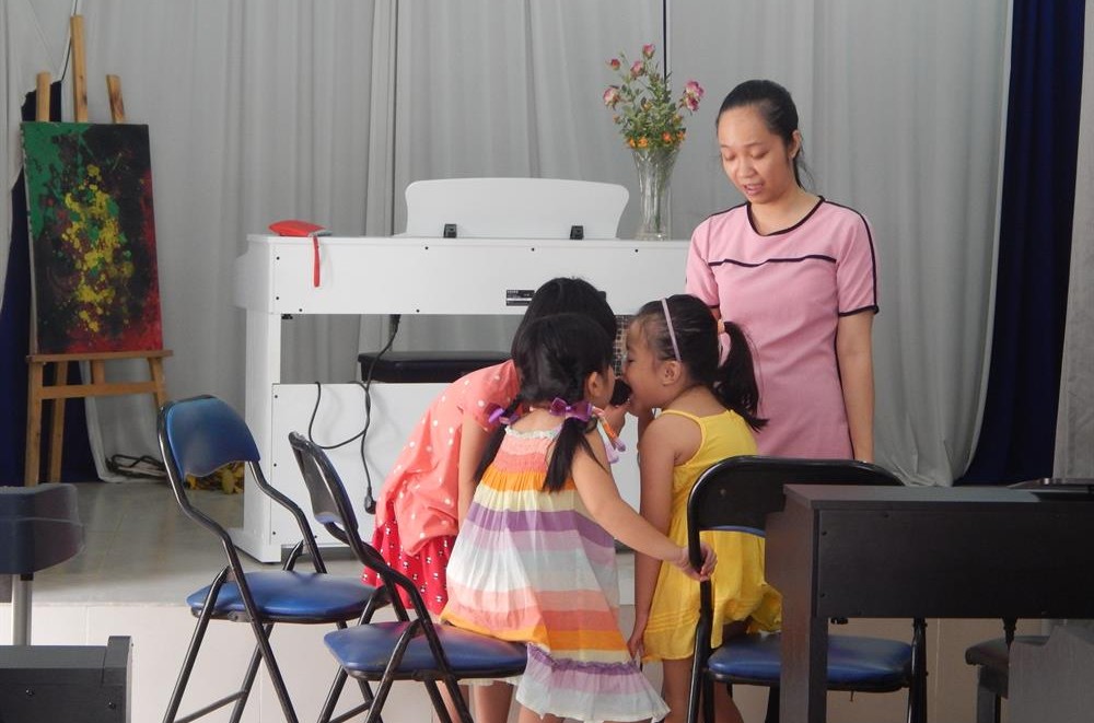 Học piano cùng nhau