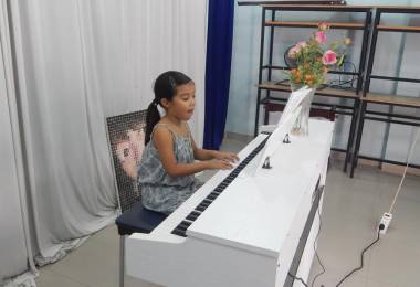 Bao nhiêu tuổi thì cho trẻ học Piano?